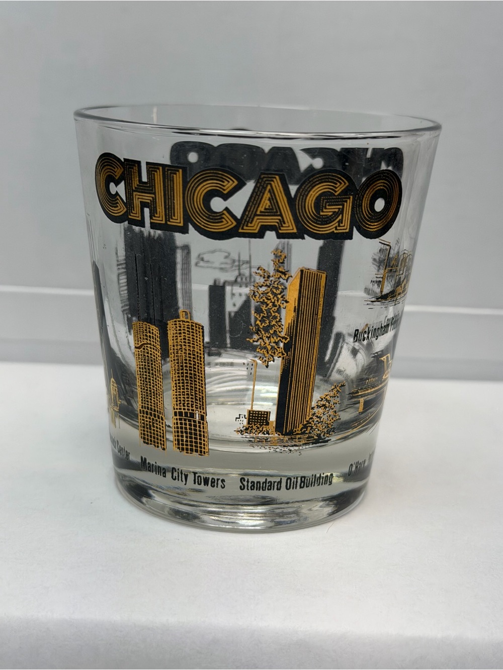 Vintage Chicago Souvenir Rocks Glass Gold Black Skyline Sears Tower O’Hare Bar